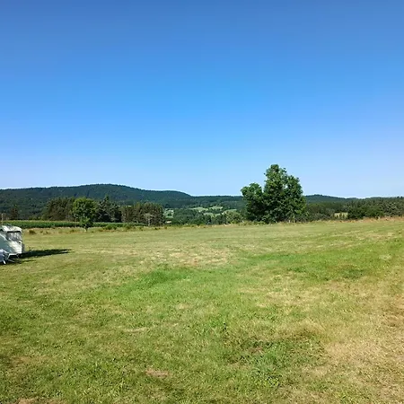 Campsite Caravane Vintage Insolite Avec Jacuzzi Au Calme