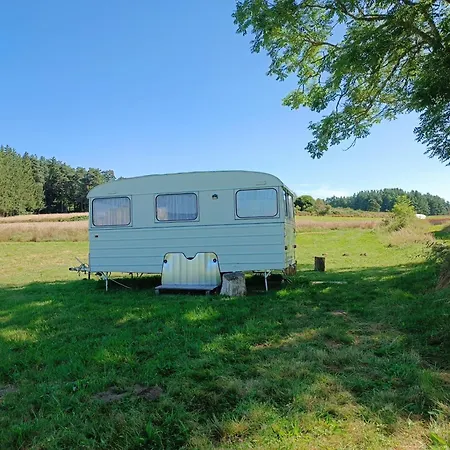 Caravane Vintage Insolite Avec Jacuzzi Au Calme Campsite *